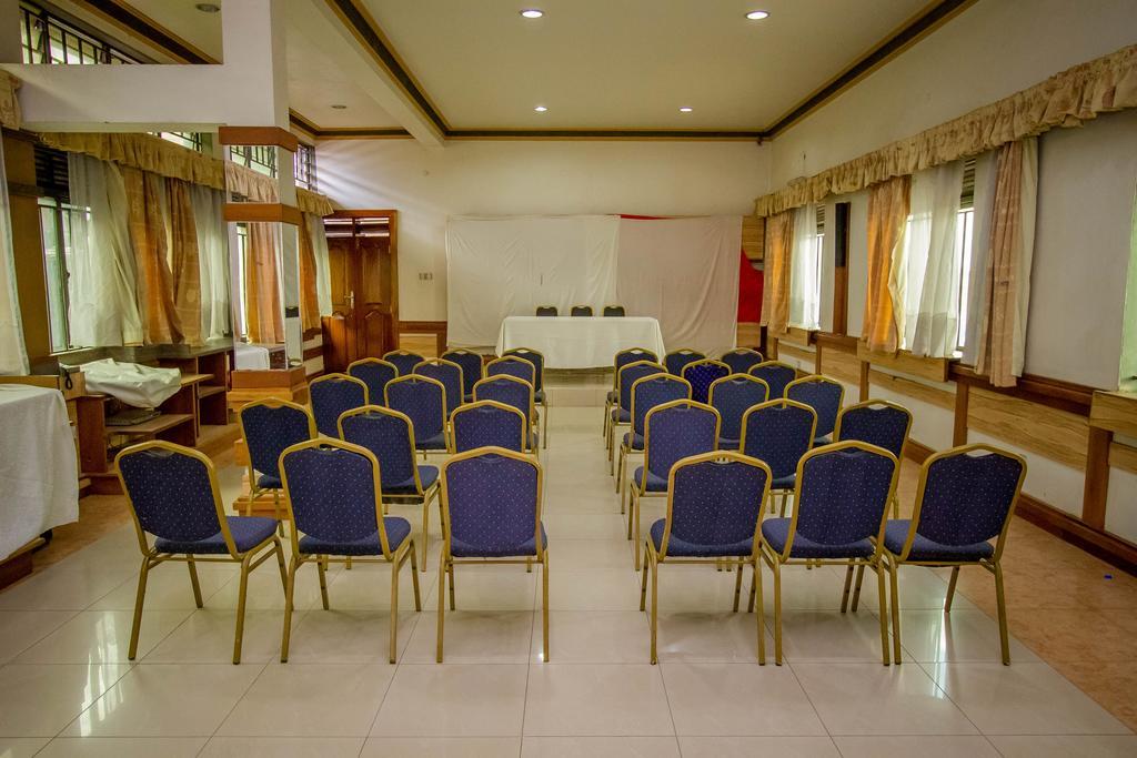 Grand Holiday International Hotel Mbarara Exteriér fotografie